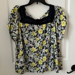LC Lauren Conrad Navy and Yellow Floral Blouse